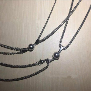 Colliers assortis pour couples, bijoux pour lui et elle, collier avec pendentif cœur magnétique pour couples, romantique - Product Image 4