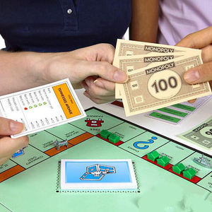 Tùy Chỉnh In Ấn Giấy Trong Nhà Giải Trí Gia Đình Vui Vẻ Bảng Trò Chơi Sang Trọng Monopoli Trò Chơi Hội Đồng Quản Trị Nhà Sản Xuất Với Thẻ Tín Dụng - Product Image 3