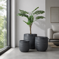 Set Pot Bunga Fiber Clay 3 Ukuran Permukaan Bergelombang Embos, Pot dan Planter Custom untuk Dekorasi Rumah dan Taman, Cocok untuk Tanaman Monstera dan Palem