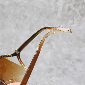 大型サングラスレトロなメガネファッションドットペイントローズサングラス女性用UV保護 - Product Image 3