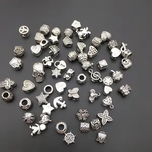 Tibetan Style Flat Round Spacers Beads 4.5mm Antique Silver Tone Tibetan Silver Color Metal Alloy Loose Spacer Beads