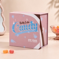 Emballage extérieur en carton rose carré personnalisé, séparateur de bonbons pour enfants, boîte en carton magnétique