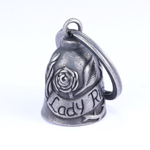 Porte-clés en métal en gros, motif rose, ange gardien argenté, cloche de moto, porte-bonheur, pendentif conduite en toute sécurité, accessoires pour femmes - Product Image 4