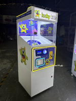Distributeur automatique de capsules à griffes à monnayeur pour jouets pour enfants, machine à capsules de 2 pouces