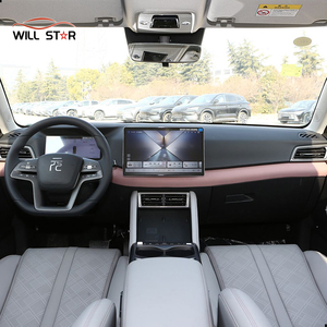 BYD Yuan <span class=keywords><strong>up</strong></span> 2026, SUV Turboalimentado Automático con Volante a la Izquierda, 0 km, Vehículo Eléctrico Usado con Asientos de Cuero y Neumáticos R16 - Product Image 4