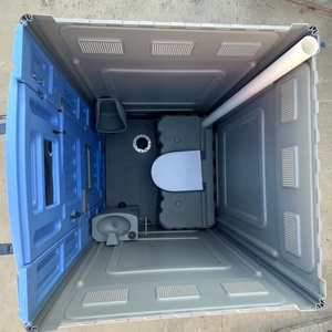 Toilettes portables neuves en plastique HDPE résistant aux UV, écologiques et durables pour événements extérieurs, parcs et ateliers - Product Image 4