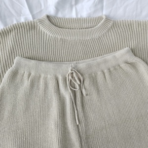 Vêtements personnalisés assortis pour maman et moi, vêtements unisexes tricotés en 100% coton moucheté et uni pour l'automne et l'hiver - Product Image 3