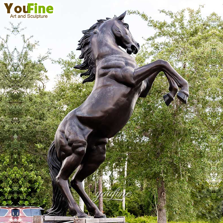 Set Di 3 Statue Di Cavallo In Metallo Per Giardino: Decorazione Elegante E Resistente Per Esterni