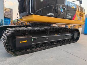 รถขุดมือสอง CAT 320D2L ระดับพรีเมียม ขนาดกลาง สายพานหนาทนทานต่อการสึกหรอ ระบบไฮดรอลิกเดิมแท้ ทำงานราบรื่น - Product Image 2