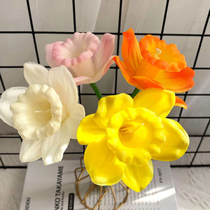 Narcisse artificiel en plastique de luxe, sensation premium, pour la décoration du salon et <span class=keywords><strong>les</strong></span> mariages - Product Image 3