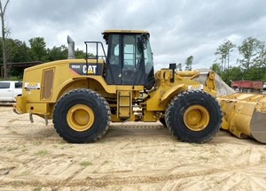 Expédition rapide Chargeur sur pneus Caterpillar 966H d'occasion Chargeur CAT 966H d'occasion de qualité parfaite - Product Image 2