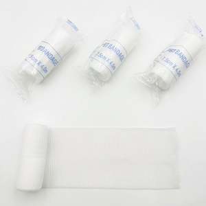 Di buona qualità cotone elastico Pbt conformante Stretch rotolo di garza fasciatura vendita monouso fornitura medicale - Product Image 1