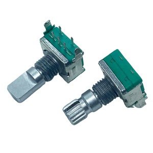 SPE สวิตช์ดันด้านบนเพลากลวงติดตั้งในระดับ <span class=keywords><strong>EC11</strong></span>ตัวเข้ารหัสแบบเพิ่มช่องเชื่อมต่อแบบเกลียวหมุนได้360องศา - Product Image 3