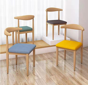 <span class=keywords><strong>Chaise</strong></span> minimaliste moderne en <span class=keywords><strong>fer</strong></span> <span class=keywords><strong>forgé</strong></span> pour salle à manger et chambre à coucher Tabouret à dossier en métal avec mobilier de maison - Product Image 4