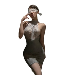 Sous-vêtements sexy en dentelle et polyester, style abstinence, costume de demoiselle d'honneur, uniforme féminin, pyjama transparent de tentation, maintien moyen - Product Image 4