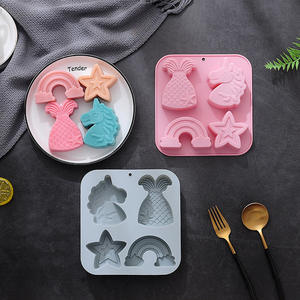 Nuevo lanzamiento DIY <span class=keywords><strong>unicornio</strong></span> sirena cola pentagrama forma <span class=keywords><strong>de</strong></span> arco iris molde <span class=keywords><strong>de</strong></span> silicona galleta molde <span class=keywords><strong>de</strong></span> silicona cajas <span class=keywords><strong>de</strong></span> muffin <span class=keywords><strong>de</strong></span> silicona bandeja para hornear - Product Image 4