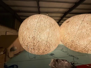 Ballon gonflable Lune Lumineuse pour événements d'exploration spatiale et publicité - Product Image 4