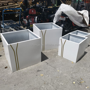 Pots <span class=keywords><strong>de</strong></span> <span class=keywords><strong>fleurs</strong></span> modernes <span class=keywords><strong>de</strong></span> jardin en acier inoxydable boîte <span class=keywords><strong>de</strong></span> jardinière rectangulaire rectangulaire en plein air - Product Image 2