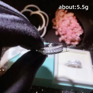 Anello da Donna Q074 in Oro Bianco con Diamante Taglio Brillante Rotondo Colore G Naturale Classico Anello di Fidanzamento - Product Image 5