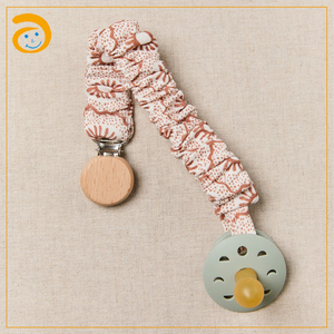 Wholesale Custom Infant Pacifier Clip Soft Safe Cotton Fabric New Design Eco-Friendly Wood Bead Baby <strong>Dummy</strong> Holder Newborn Gift - Product Image 5
