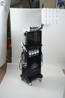 Recommandations de produits phares : Machine de soin à énergie lumineuse multi-effets combinée avec un système de nettoyage intelligent de la peau pour les spas