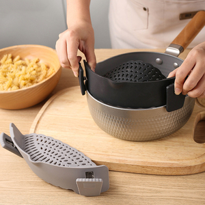 Colador ajustable de silicona <span class=keywords><strong>para</strong></span> cocina con clip <span class=keywords><strong>para</strong></span> todas las ollas y sartenes listo <span class=keywords><strong>para</strong></span> enviar Material plástico - Product Image 4