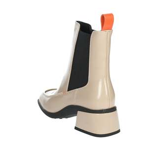 Bottines basses pour femme Manufacture D'Essai en cuir verni beige à talon bloc - Product Image 2