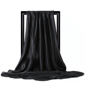 Écharpe en soie à imprimé floral <span class=keywords><strong>vintage</strong></span> romantique avec bordure vert olive pour bandeau et châle d'épaule pour femmes - Product Image 6