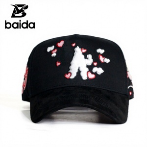 หมวกแก๊ปปักลายดอกไม้และโครงกระดูกแบบทำเก่า รุ่น G5 INNEDIT 5-Panel Dobby Suede - Product Image 1