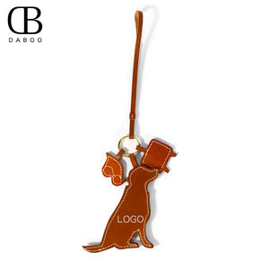 <span class=keywords><strong>Daboo</strong></span> พวงกุญแจเชือกหนังแท้คุณภาพสูงสำหรับสัตว์เลี้ยงปรับแต่งโลโก้ได้ตามต้องการพร้อมจี้นำโชค - Product Image 3