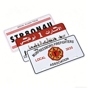 Placa de <span class=keywords><strong>Matrícula</strong></span> Personalizada Estilo Estadounidense, Placa de Aluminio con Texto Personalizado para Decoración/Exhibición/Colección de Autos, en Oferta - Product Image 3