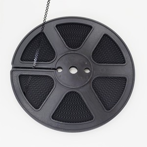 Lentejuelas Redondas Planas de PET de 3 mm al por Mayor, Lentejuelas para Manualidades, Decoración de Vestidos, Adornos para Disfraces, Cuentas para Bordado a Máquina - Product Image 3