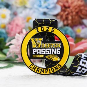 Échantillons Gratuits Médailles Personnalisées en Émail avec Logo Métallique, Médailles de Rugby en Alliage de Zinc Creux, Médailles de Football Américain - Product Image 1