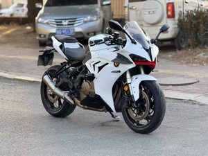 Nouvelle <span class=keywords><strong>moto</strong></span> Benelli1 Sai <span class=keywords><strong>600</strong></span> <span class=keywords><strong>Supersport</strong></span> : 600cc, puissance et maniabilité de pointe en virage - Product Image 1