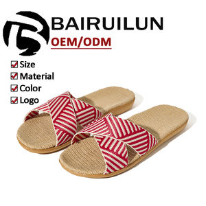 Vente directe usine – Nouvelles pantoufles d'été minimalistes pour femmes, style rayé, personnalisables, absorbant la transpiration, en lin, à rayures simples <span class=keywords><strong>et</strong></span> tendance - Product Image 1