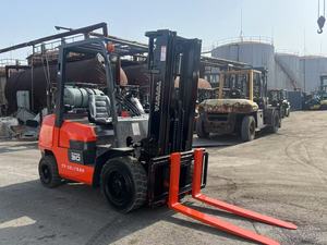 Used TO-YOT-A 3 Ton Counterbalance Diesel <b>Forklift</b>, Original Japan 7FD30 <b>Forklift</b> Truck For Warehouse Logistics Cargo Handling - Product Image 4