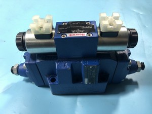R901097057 4WE6H6X/EG205N9K4/ZV วาล์วควบคุมทิศทางแบบสปูล ทำงานโดยตรงด้วยโซลินอยด์ - Product Image 2