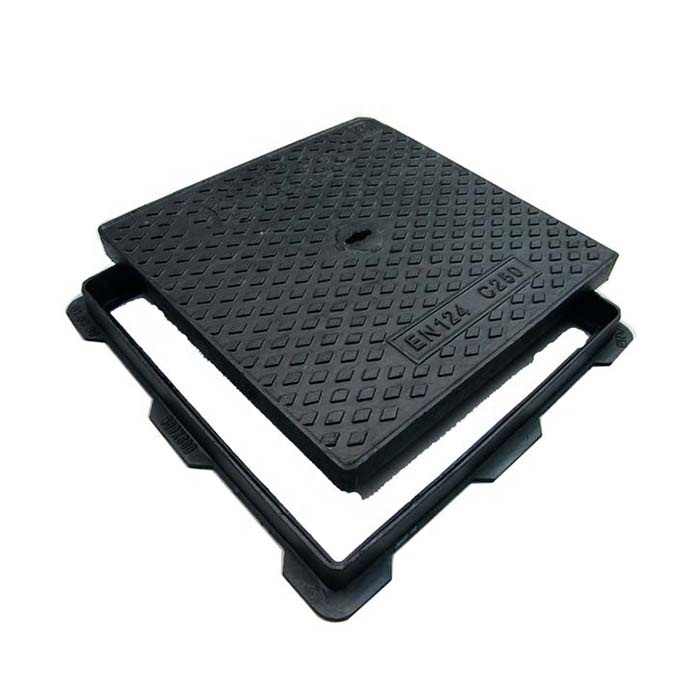 Heavy duty square ductile cast iron manhole covers with frame EN124 Class E600 for municipal construction