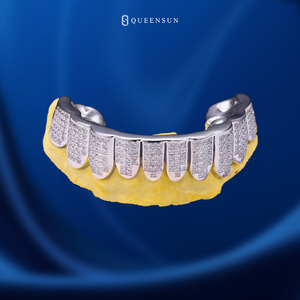 Queensun sang trọng 10K vàng rắn tùy chỉnh grillz vvs moissanite răng grillz với Baguette rực rỡ cắt hip hop - Product Image 2
