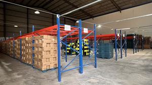 บ้านพักสำหรับล่าสัตว์แบบพรีเมียมสั่งทำพิเศษ โครงสร้างแข็งแรงพร้อมหน้าต่างหลายบาน มองเห็นได้รอบทิศทาง สำหรับการซ่อนตัวในการล่าสัตว์ - Product Image 6