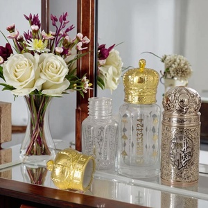 Logo personnalisé Bouteilles en verre de style Dubaï 3ml 6ml 12ml Bouteille vide de <span class=keywords><strong>parfum</strong></span> d'huile essentielle avec bâton en verre et bouchon en métal - Product Image 3