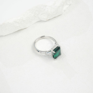 Anillo de Plata 925 con Esmeralda Cultivada, Brillante y Elegante, en Forma Cuadrada, para Compromiso, Propuesta de Matrimonio, Regalo Diario para Chicas, Sorpresa L - Product Image 2