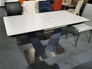 Black power rivestito in metallo e rettangolare in acciaio inossidabile piccolo che si estende tavoli da pranzo con importato in ceramica piano in laminato - Product Image 2