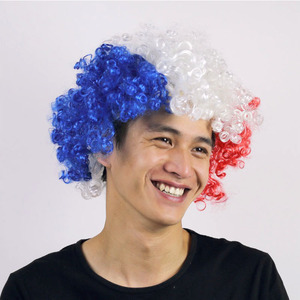 <span class=keywords><strong>Parrucca</strong></span> Divertente con Bandiera Irlandese, Parrucche Colorate e Ricce all'Ingrosso, <span class=keywords><strong>Parrucca</strong></span> Sintetica per Feste, Calcio, Clown, Vendita Diretta dalla Fabbrica, Capelli Afro Economici - Product Image 2