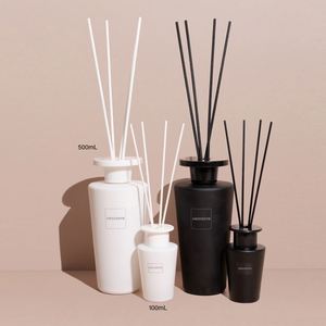 ชุดน้ำหอมปรับอากาศเซรามิกสีดำขาว Mescent 500 มล. 100 มล. พร้อมก้านไม้หอม - Product Image 1