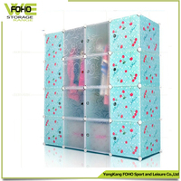 Armoire Portative en Plastique Pliable à 16 Cubes en Panneaux PP pour Salon Chambre à Coucher avec 2 Tiges de Penderie