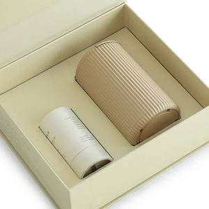 Premium eco-friendly scatola <span class=keywords><strong>regalo</strong></span> di lusso Set Foil UV carta Kraft <span class=keywords><strong>buste</strong></span> coperchio goffrato ed elegante biglietto di ringraziamento per umidificatore - Product Image 4