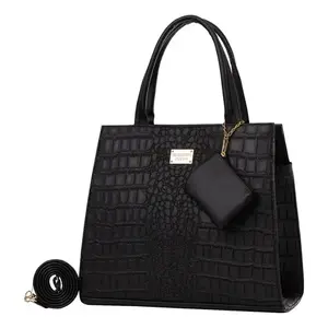 Sac fourre-tout Fana Kala pour femme en similicuir noir effet alligator, avec poignée unique, fermeture éclair, imperméable, sac à bandoulière tendance printemps - Product Image 3