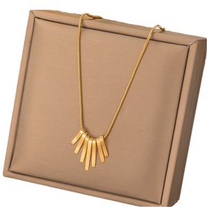 Collares Minimalistas de Acero Inoxidable con Baño de Oro de 18K, Diseño Geométrico de Barras Múltiples, Rectángulo Pequeño Irregular, Joyería para Mujer - Product Image 2