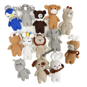 ToysKing ตุ๊กตาถักโครเชต์แฮนด์เมด 100% รูปสัตว์ป่าขนาดเล็ก พร้อมใยฝ้าย PP สำหรับขายส่งและรับผลิตแบรนด์ส่วนตัว - Product Image 1